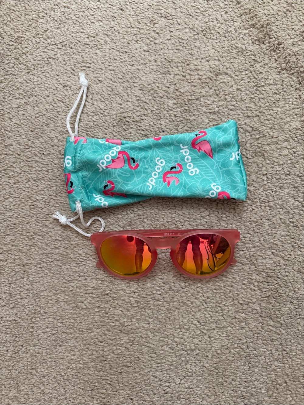 Goodr Pink Mirrored Sunglasses with Flamingo Pouch NEW
